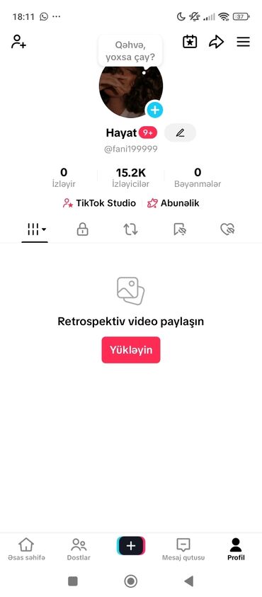 par utusu: TikTok sosial media platformasında istifadəçi profili. Profil 0