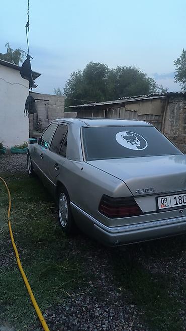 решотки: Mercedes-Benz W124: 1992 г., 2.3 л, Автомат, Бензин, Седан — 3