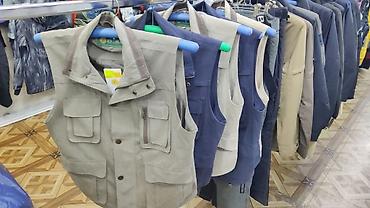 Куртки: Мужская куртка, S, Calvin Klein, Новый, цвет - Серый, Платная доставка — 2