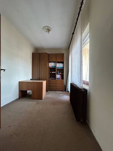 Kuće na prodaju: 129 kv. m, 4 sobe — 8