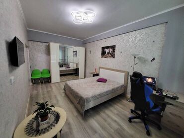 сдаю квартиру в центре города: 2 комнаты, 61 м², 2 этаж, Косметический ремонт