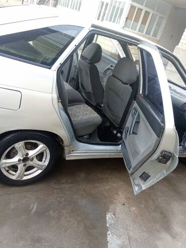 ВАЗ (ЛАДА): ВАЗ (ЛАДА) 2112: 2005 г., 1.6 л, Механика, Бензин, Хэтчбэк — 13