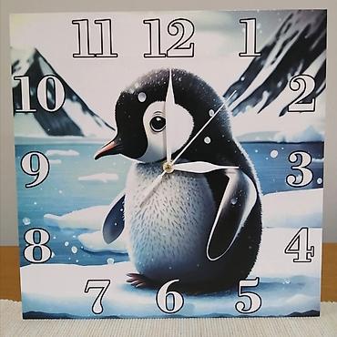 Satovi za kuću: Ima vise velicina. Okrugli 28,5 cm. precnik 2500 din. 27x35 cm.2400 — 6