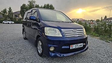 вокси ноах: Toyota Noah: 2003 г., 2 л, Автомат, Бензин, Минивэн — 1