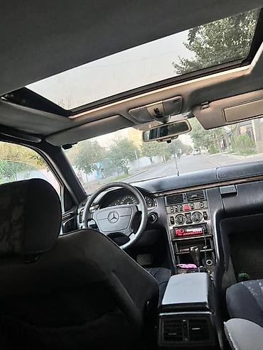 а 190: Mercedes-Benz E-Class: 1996 г., 3.2 л, Автомат, Бензин, Седан — 8