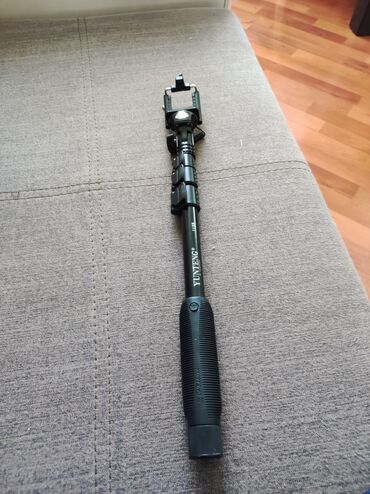 tripod kamera: Selfi mubuğu. 
YUNTENG® modelidir. az işlənib yeni kimidir