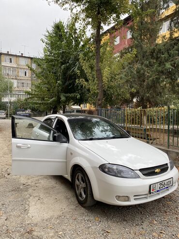 део ласетти: Daewoo Lacetti: 2011 г., 1.4 л, Механика, Бензин, Седан