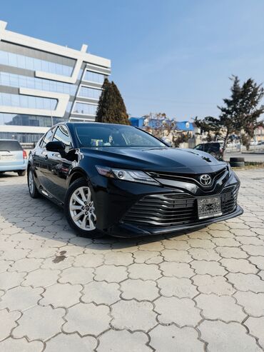 Toyota: Toyota Camry: 2018 г., 2.5 л, Автомат, Бензин, Седан