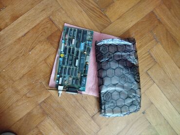 decija soba za devojcice: Stara retro ISA mrezna karkica za desktop racunar kompjuter Nepoznato