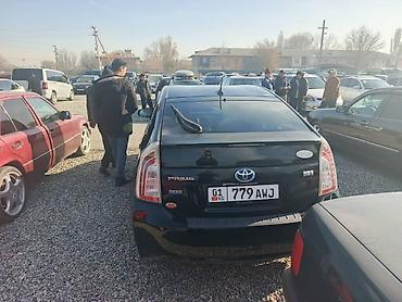 скутер каракол: Toyota Prius: 2013 г., Гибрид, Хетчбек — 3