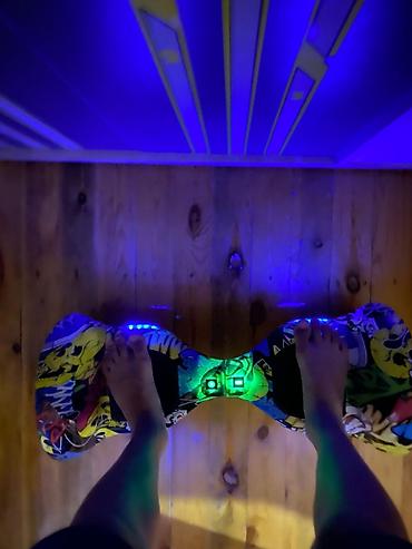 Электротранспорт: Hoverboard (öz-özünə balanslayan skuter) - Təkər ölçüsü: 8 düym — 4