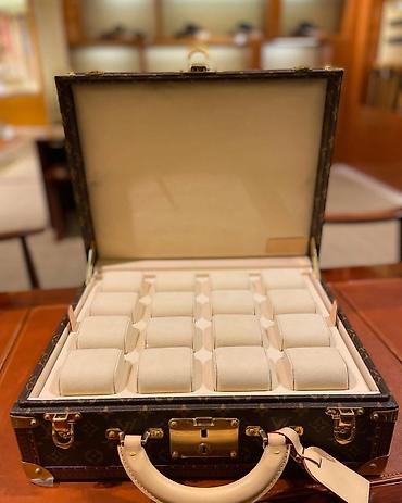 купить часы: Премиальные шкатулки от Louis Vuitton. хранения часов, украшений и — 1