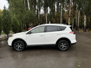 Toyota: Toyota RAV4: 2016 г., 2.5 л, Автомат, Бензин, Внедорожник