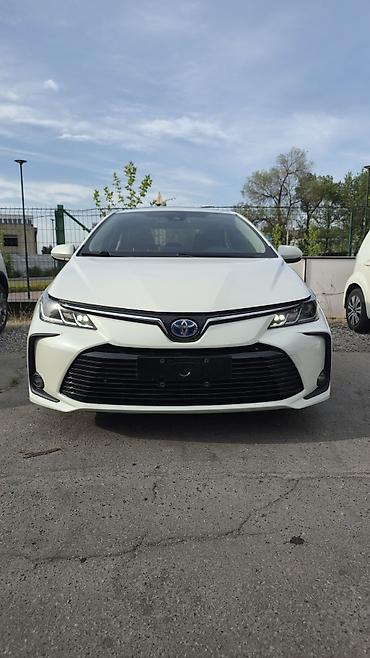 sonata for sale: Toyota Corolla: 2019 г., 1.8 л, Автомат, Гибрид, Седан — 1