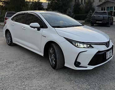 corolla 2016: Toyota Corolla: 2023 г., Гибрид, Седан — 2