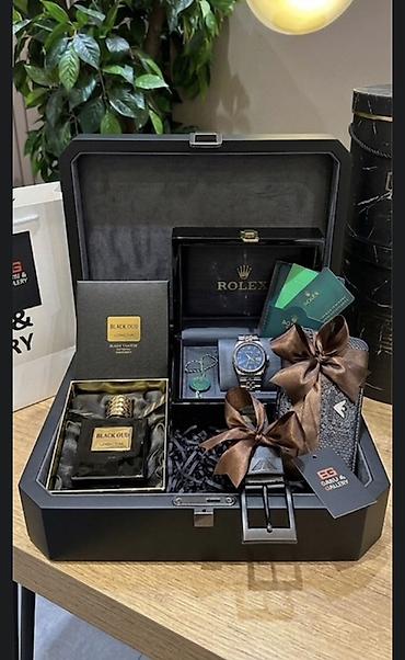 pul kiseleri: Premium hədiyyə dəsti – kişilər üçün Dəst tərkibi: - Saat — 1