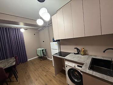 Посуточная аренда квартир: Посуточно ночь. Сдается чистая 1-комнатная квартира в районе Восток-5 — 5