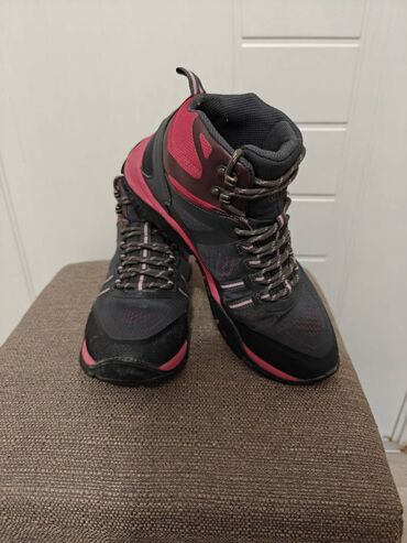 Čizme: Čizme, 39 na lalafo.rs — 5 Čizme: Čizme, 39 — 5