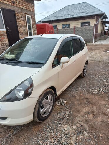 значок мерседес купить: Honda Fit: 2002 г., 1.3 л, Вариатор, Бензин, Купе