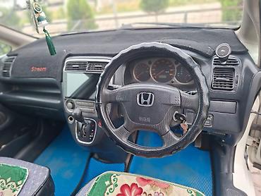 Honda: Honda Stream: 2000 г., Минивэн — 11
