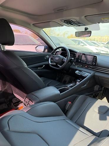 hunday sanata: Hyundai Elantra: 2022 г., 1.5 л, Автомат, Бензин, Седан — 7
