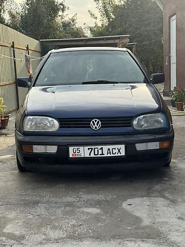 Volkswagen: Volkswagen Golf: 1993 г., 1.8 л, Механика, Бензин, Седан — 10