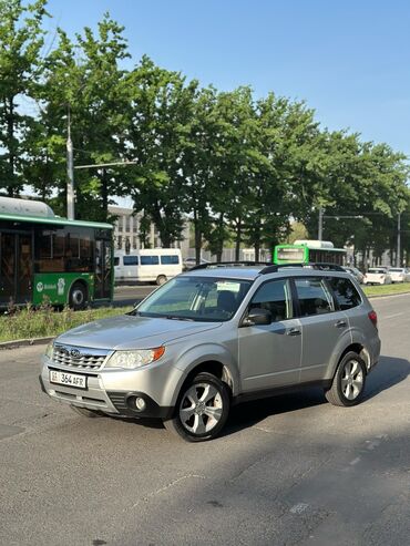 subaru travig: Subaru Forester: 2010 г., 2.5 л, Автомат, Бензин, Кроссовер