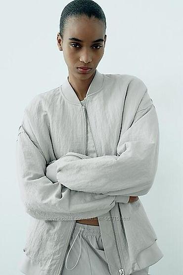 Бомберы: Бомбер оверсайз ZARA оригинал - Необычный фасон, выделит вас из — 6
