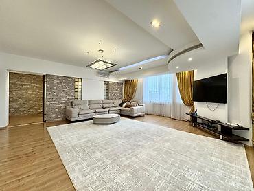 rental: For rent 2 bedroom apartment in the Golden Square, 22 Razzakov St — 4