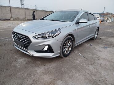 Hyundai: Hyundai Sonata: 2018 г., 2 л, Типтроник, Газ, Седан