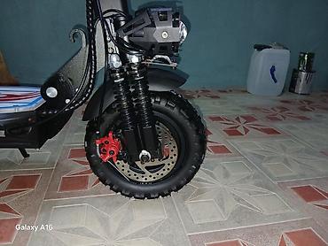 Электротранспорт: Güclü elektrik skuter - Geniş, parlaq LED displey: sürət (km/s) — 9
