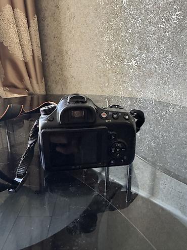 Foto və videokameralar: Professional Fotoapparat,az istifadə olunub. Sony firmasıdır — 3