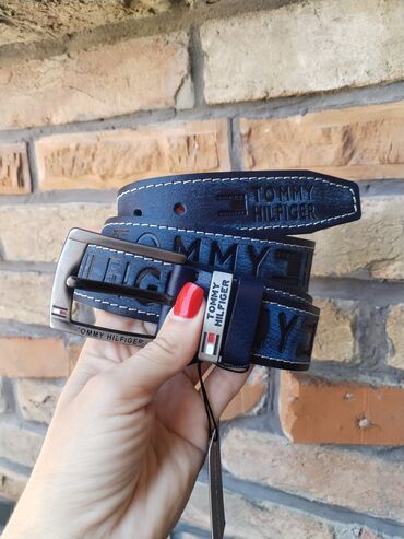 nakit od hirurskog celika – слике: Muški, Tommy Hilfiger, Materijal: Koža