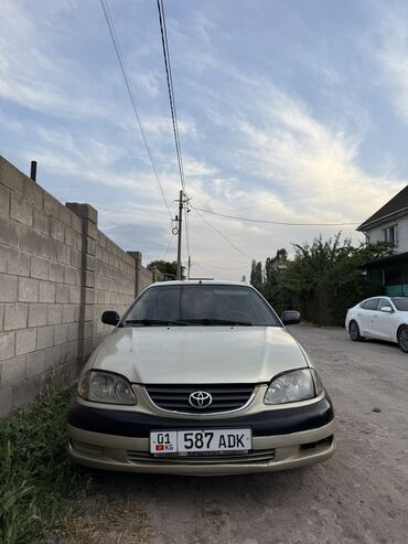 taiota avensis: Toyota Avensis: 2002 г., 1.8 л, Механика, Газ