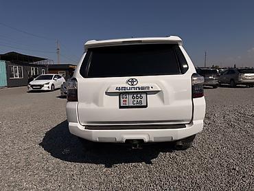 диф: Toyota 4Runner: 2018 г., 4 л, Автомат, Бензин, Внедорожник — 5