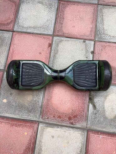 hoverboard qiymətləri: İşlənmiş Giroskuter 8", 751 - 1000 Vt, 6 - 15 km/s, Ünvandan götürmə