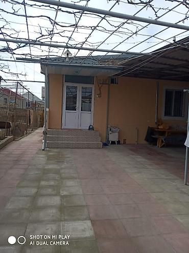 Həyət evləri və villaların satışı: 4 otaqlı, 4 kv. m, Orta təmir — 12