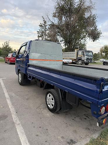 kia bongo 1999: Kia BONGO: 2024 г., 2.5 л, Механика, Газ, Фургон — 4