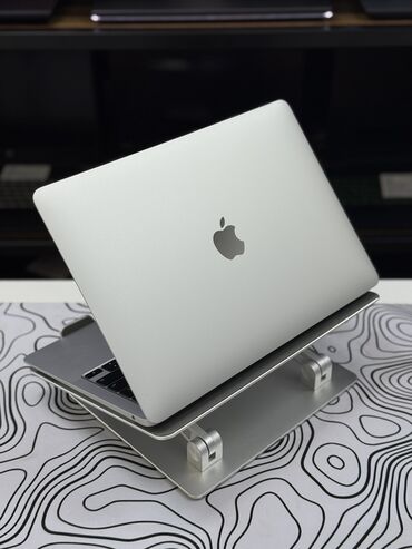 Ноутбуки: Ноутбук, Apple, 8 ГБ ОЗУ, Intel Core i3, 13.3 ", Б/у, Для работы, учебы, память SSD
