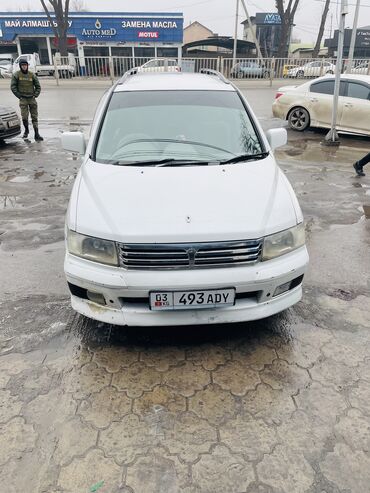 Mitsubishi: Mitsubishi Chariot: 1998 г., 2.4 л, Автомат, Бензин, Минивэн