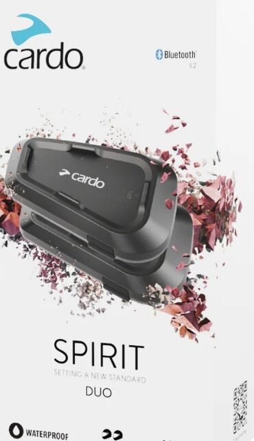 Klaviaturalar: Cardo Spirit motosiklet dəbilqəsi üçün Bluetooth sistemi
