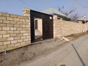 Həyət evləri və villaların satışı: Salam,Ala qapının yanı,Günəşli qəsəbəsində 5 sot torpaqda 6 daş — 12