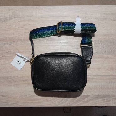 Oprema: Nova moderna crna ženska torbica torba od eko kože Nova moderna crna
