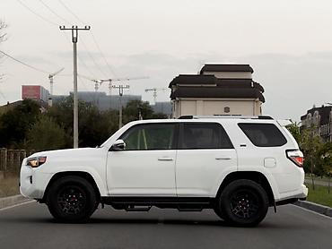 баги: Toyota 4Runner: 2023 г., 4 л, Автомат, Бензин, Внедорожник — 3