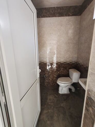 Həyət evləri və villaların satışı: Binəqədi qəs. 2 otaqlı, 60 kv. m, Kredit var, Yeni təmirli — 9