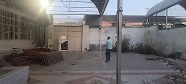 Kommersiya daşınmaz əmlakının satışı: Obyekt/yarımistehsal sahəsi - Geniş betonlanmış həyət: ortasında — 16
