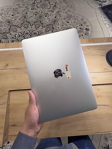 Ноутбуки Apple (MacBook): Apple MacBook Pro 13" (2017, Thunderbolt 3) Характеристики: - — 1