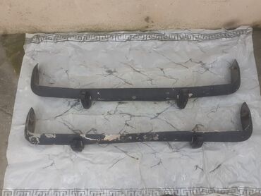 Motor üçün digər detallar: Radiator - 100 ₼ Karbirator(jiquli) - 80₼, Tramblyor - 40 ₼ Babin — 13