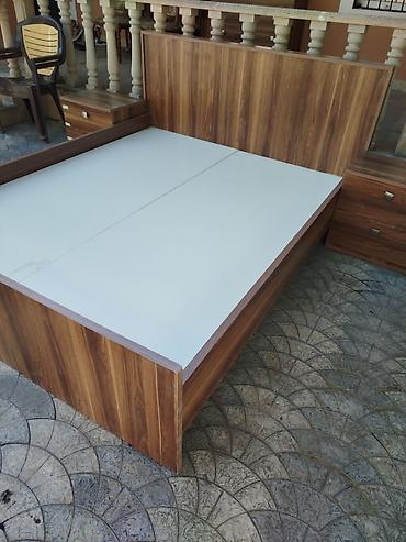 Мебель для дома: İki nəfərlik taxt və tumbalar dəsti - Material: taxta teksturalı — 6