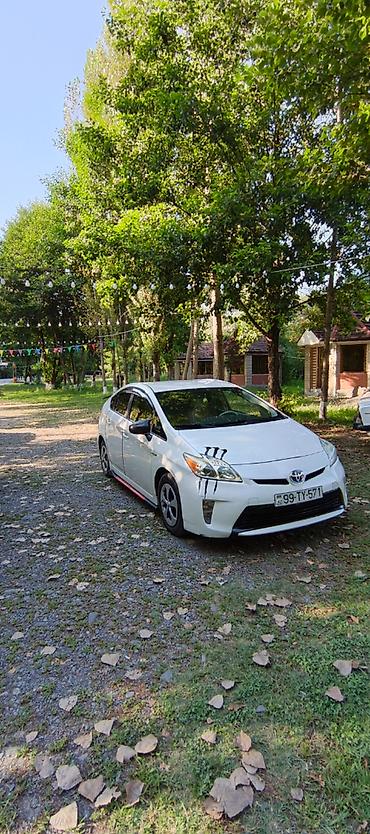 prius qiymət: Toyota Prius: 1.8 l | 2012 il Universal — 5